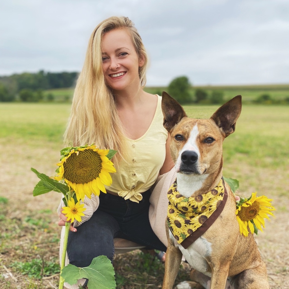 Meet your Posher, Lily